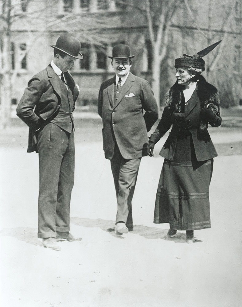 George Widener, Horace Trumbauer, and Eleanor Elkins Widener at Harvard University