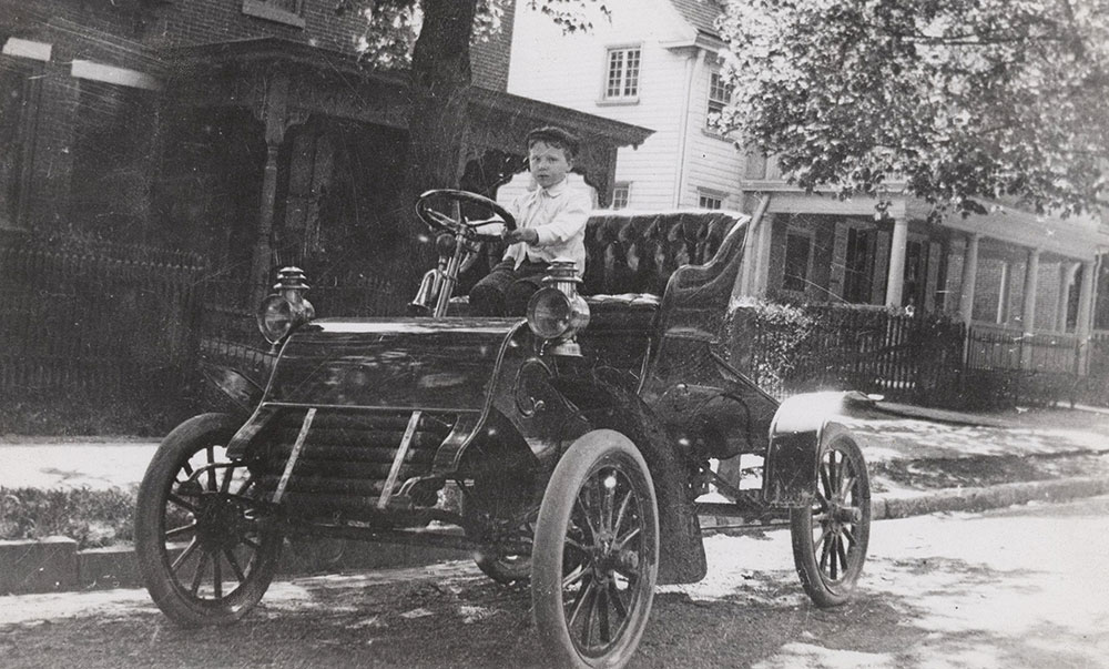 Cadillac or Ford 1903