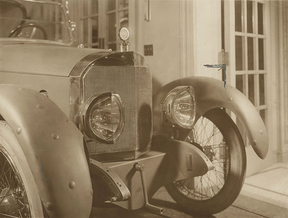 Biddle, V-shaped radiator and Helmet Shaped Lamps on the Biddle