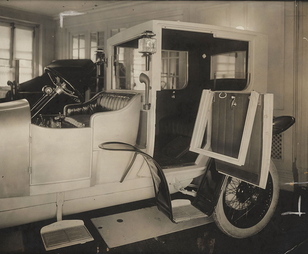 Brewster, interior of town car
