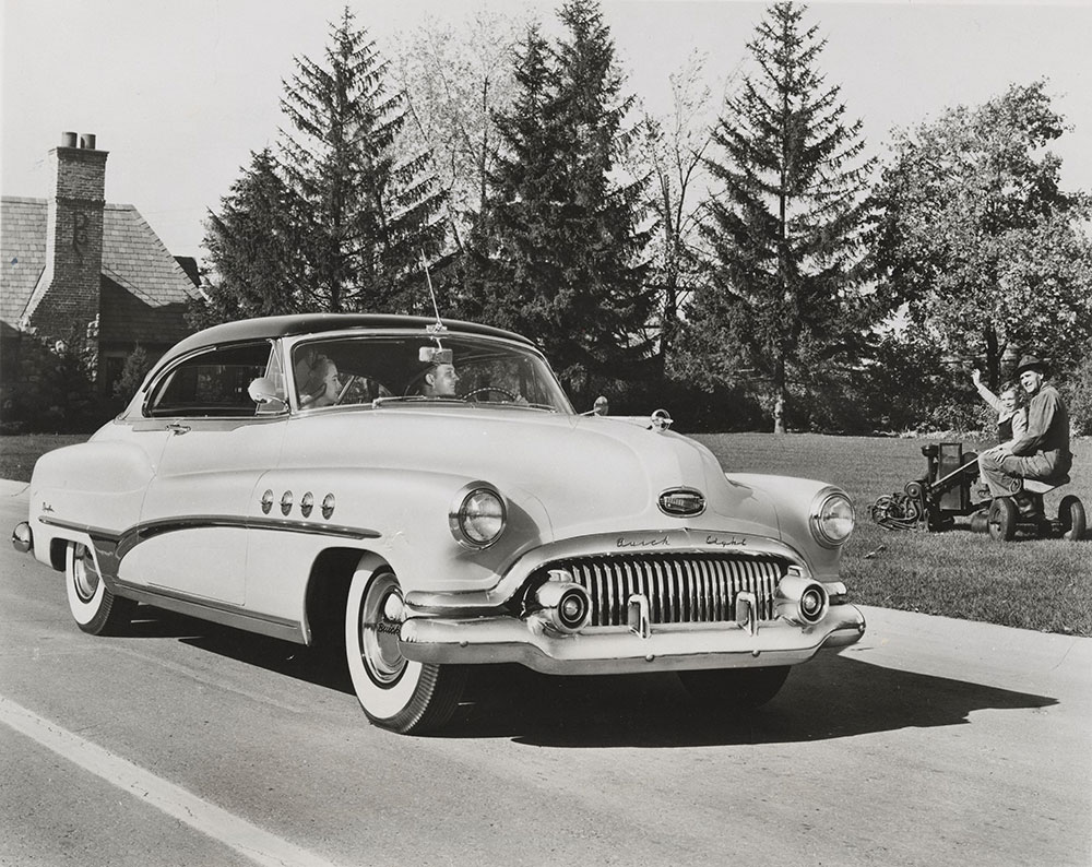 Buick Roadmaster Riviera-1951