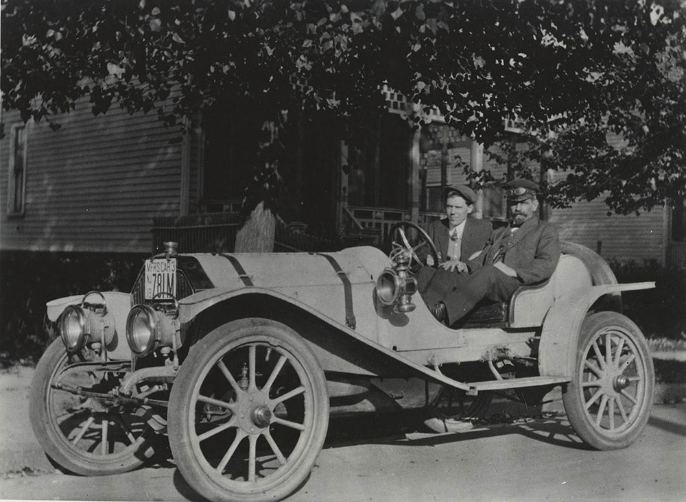 1909 or 1910 Roadster