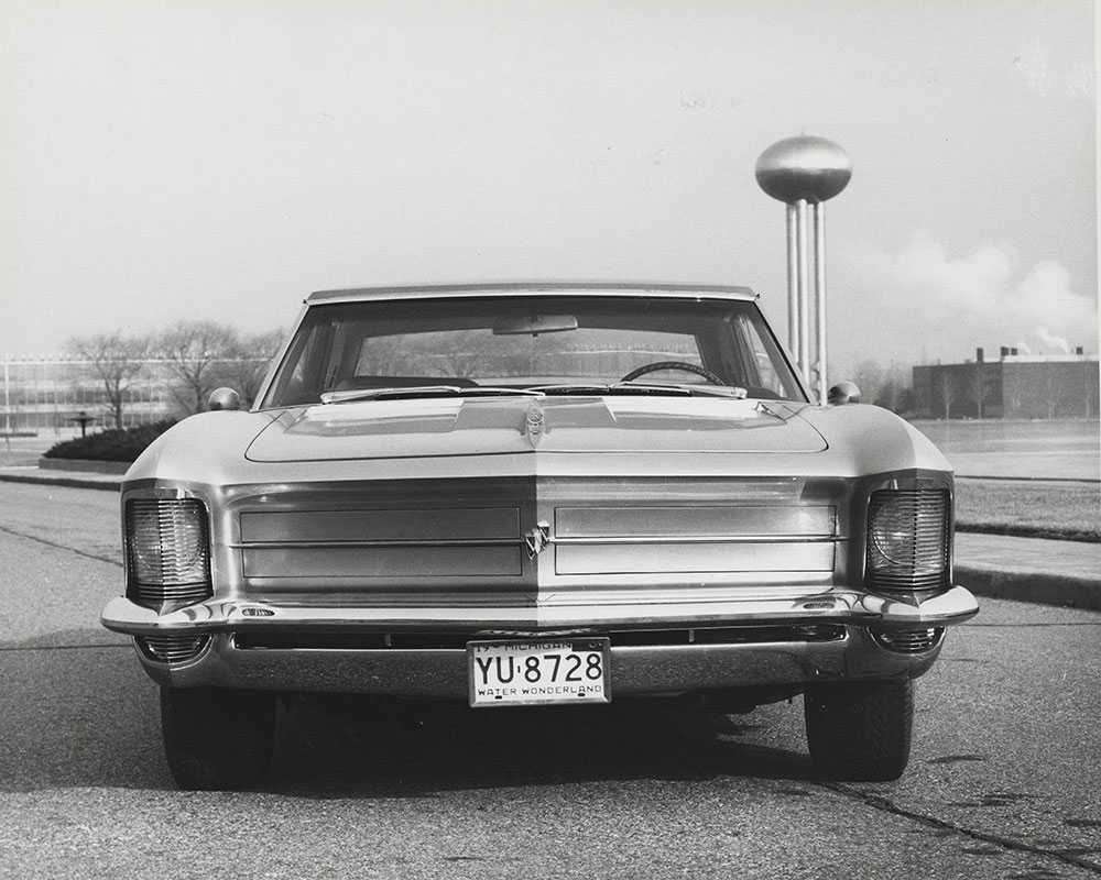 Buick Riviera Silver Arrow-1965