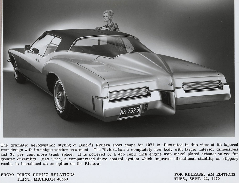 Buick Riviera Sport Coupe-1971