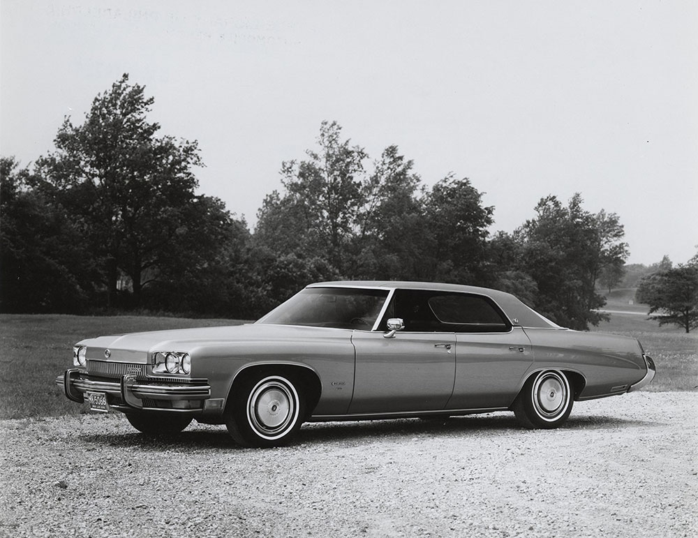 Buick Centurion introduced 1971