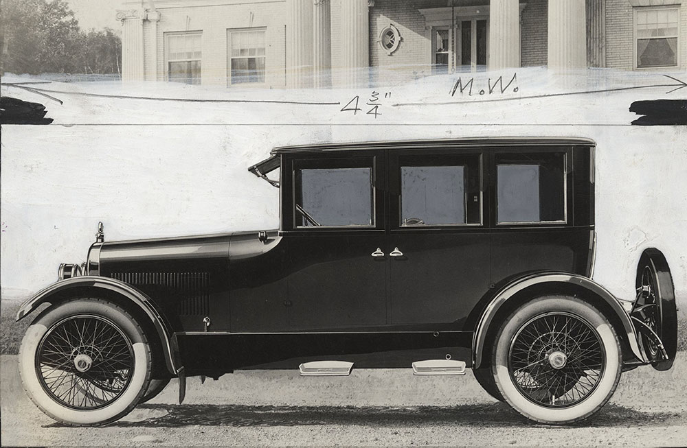 Chandler - 1922 Five passenger Metropolitan Sedan
