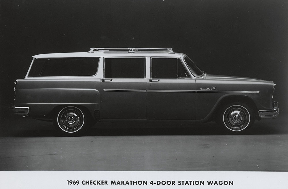 Checker  - 1969 Marathon 4-door station wagon