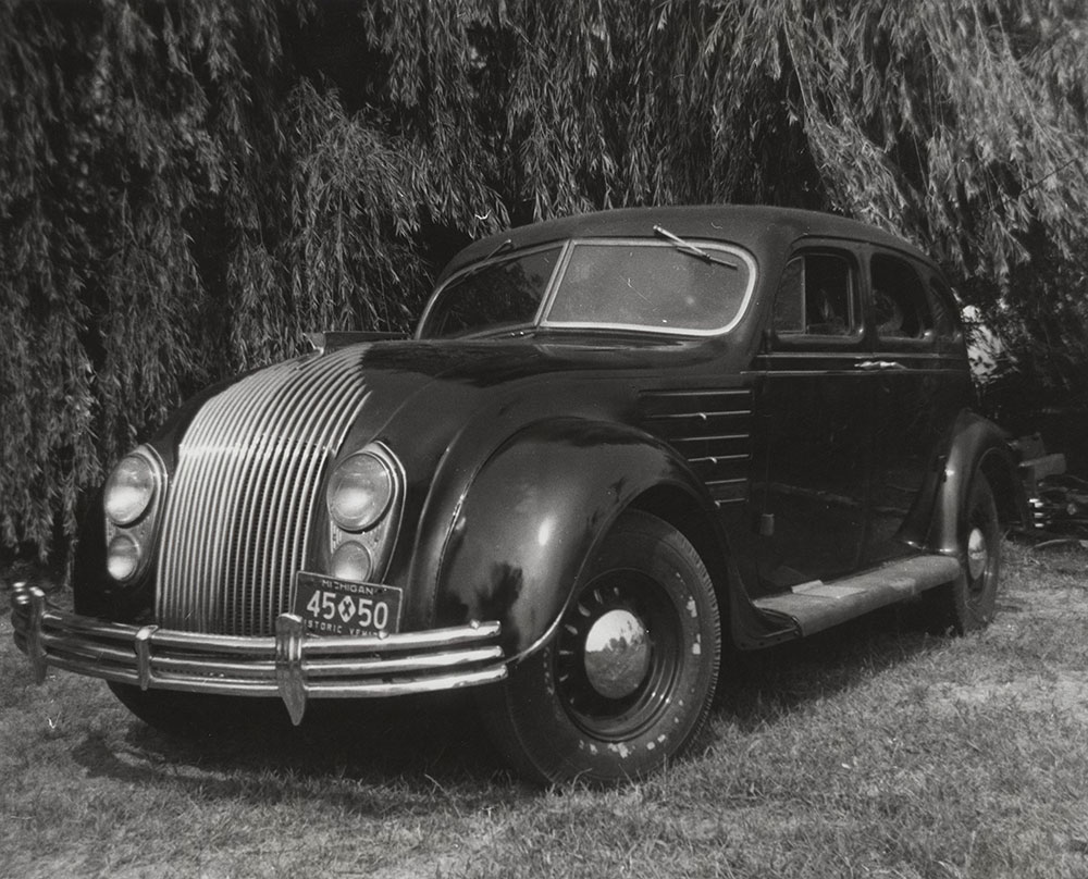 Chrsyler Airflow - 1934 - four door sedan