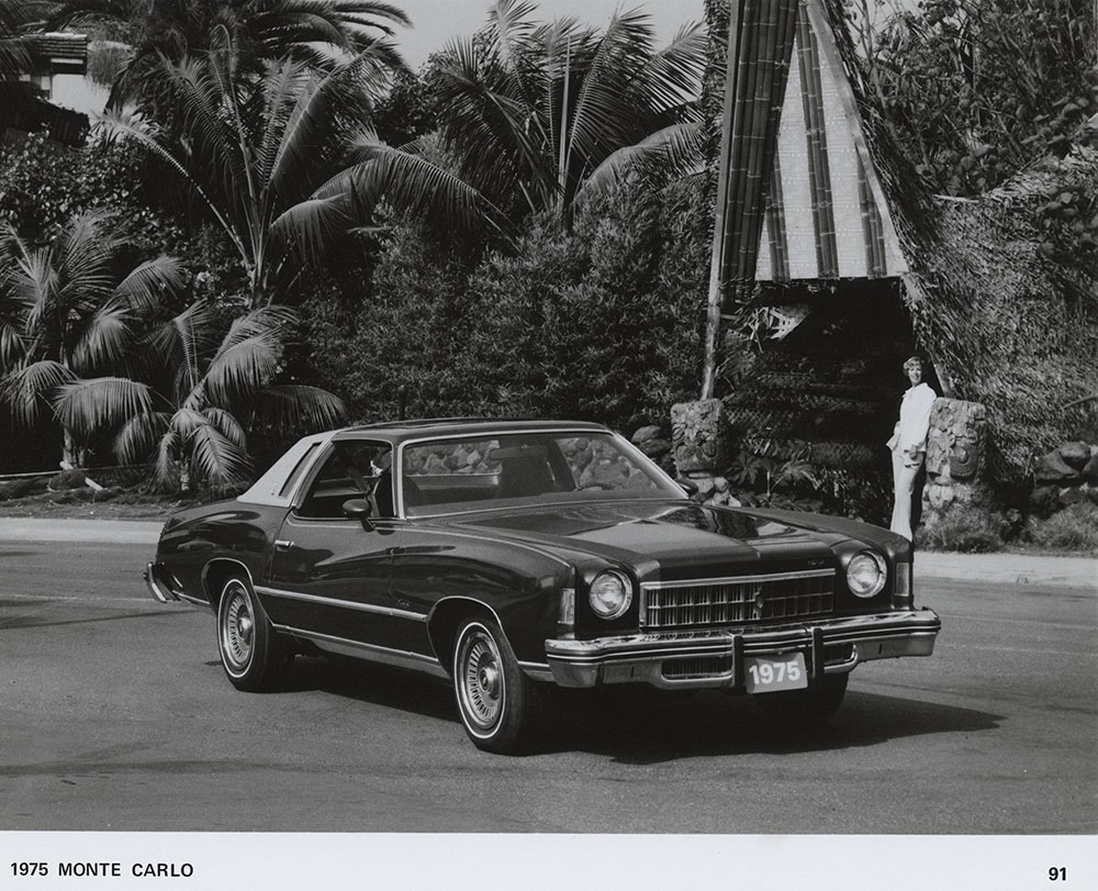 Chevrolet - 1975 - Monte Carlo