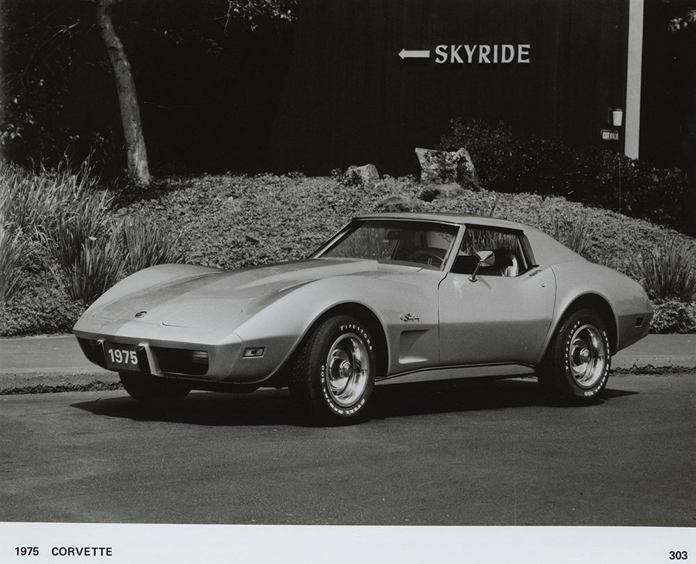 Chevrolet - 1975 - Corvette