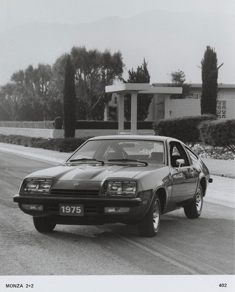Chevrolet - 1975 - Monza 2+2