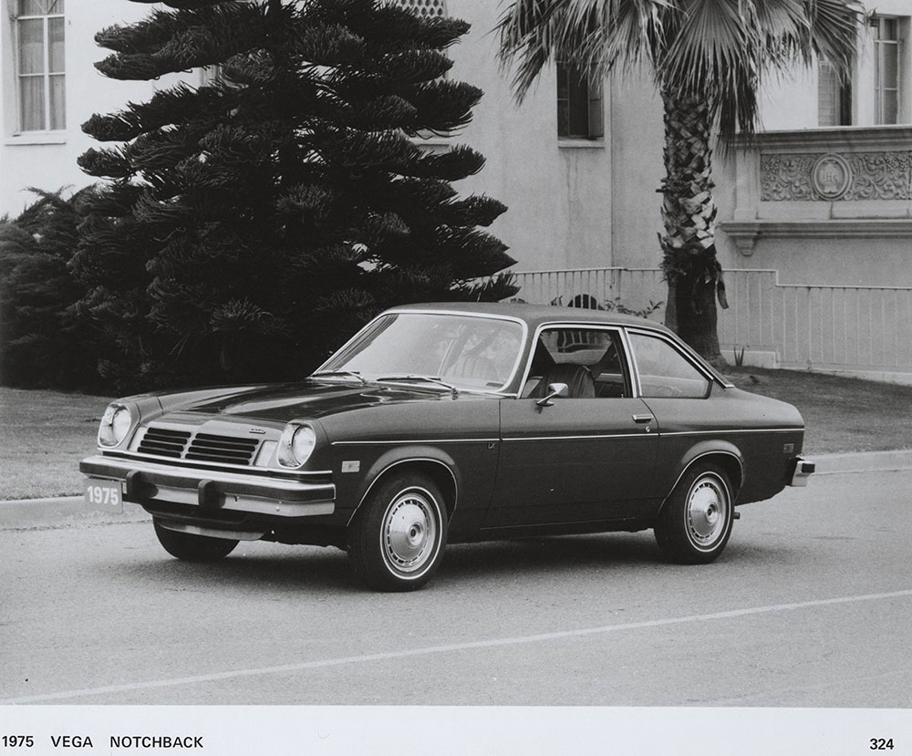 Chevrolet - 1975 - Vega Notchback