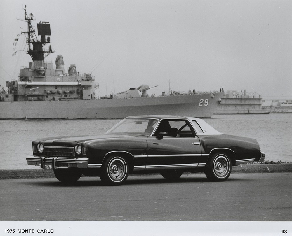 Chevrolet - 1975 - Monte Carloe 2-door hard top coupe
