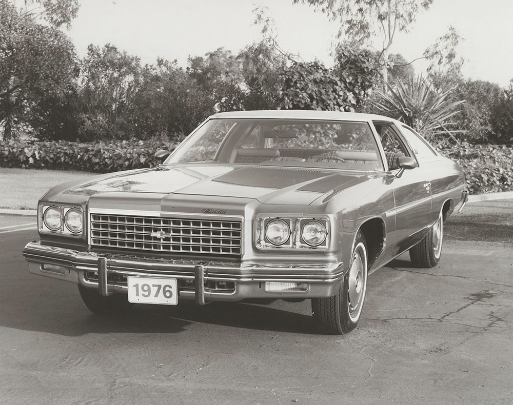 Chevrolet - 1976 - Impala Custom Coupe front view