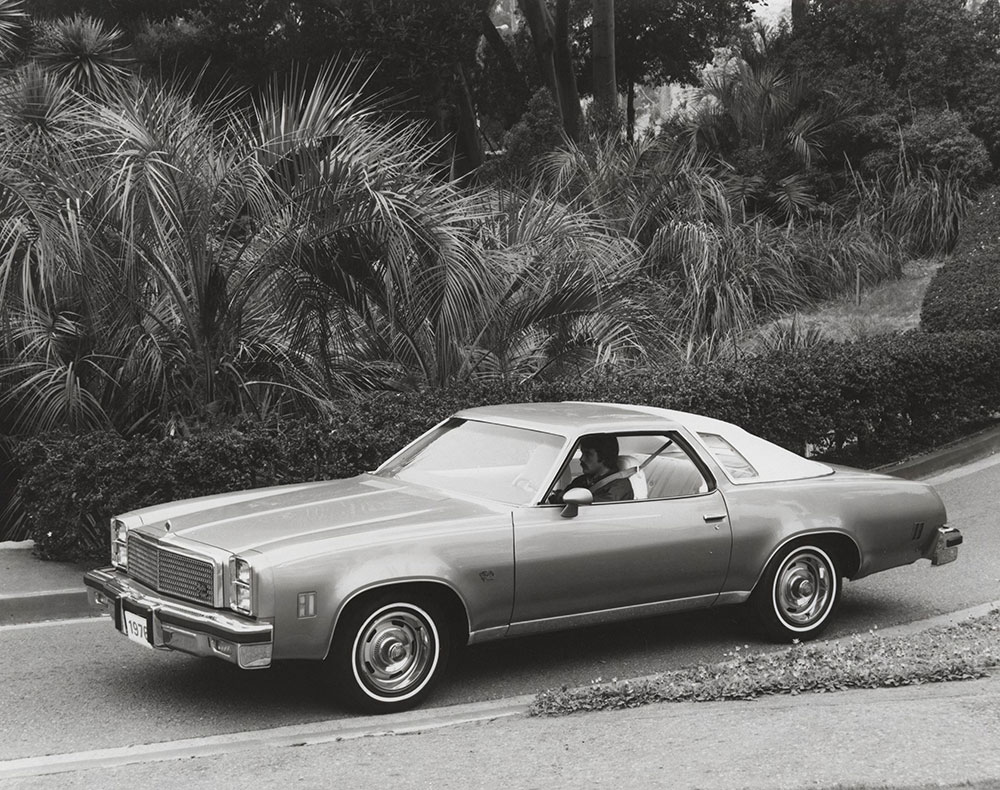Chevrolet - 1976 - Chevelle Malibu Classic Landau Coupe