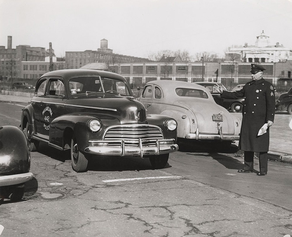 Chevrolet - 1946 - Philadelphia Police Car #442