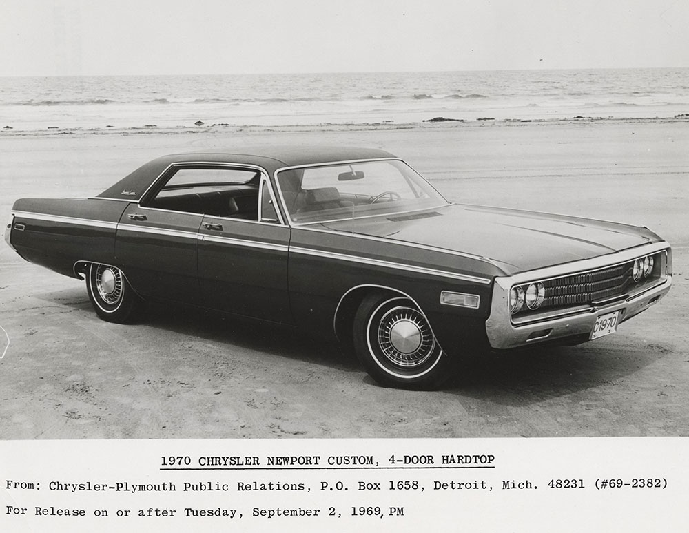 1970 Chrysler Newport Custom, 4-Door Hardtop