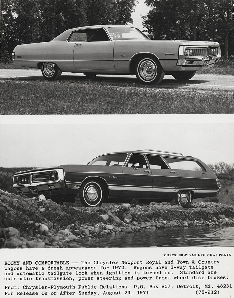 Chrysler Newport Royal (Top); Chrysler Town & Country Wagon (Bottom)