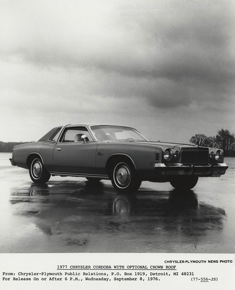 1977 Chrysler Cordoba With Optional Crown Roof