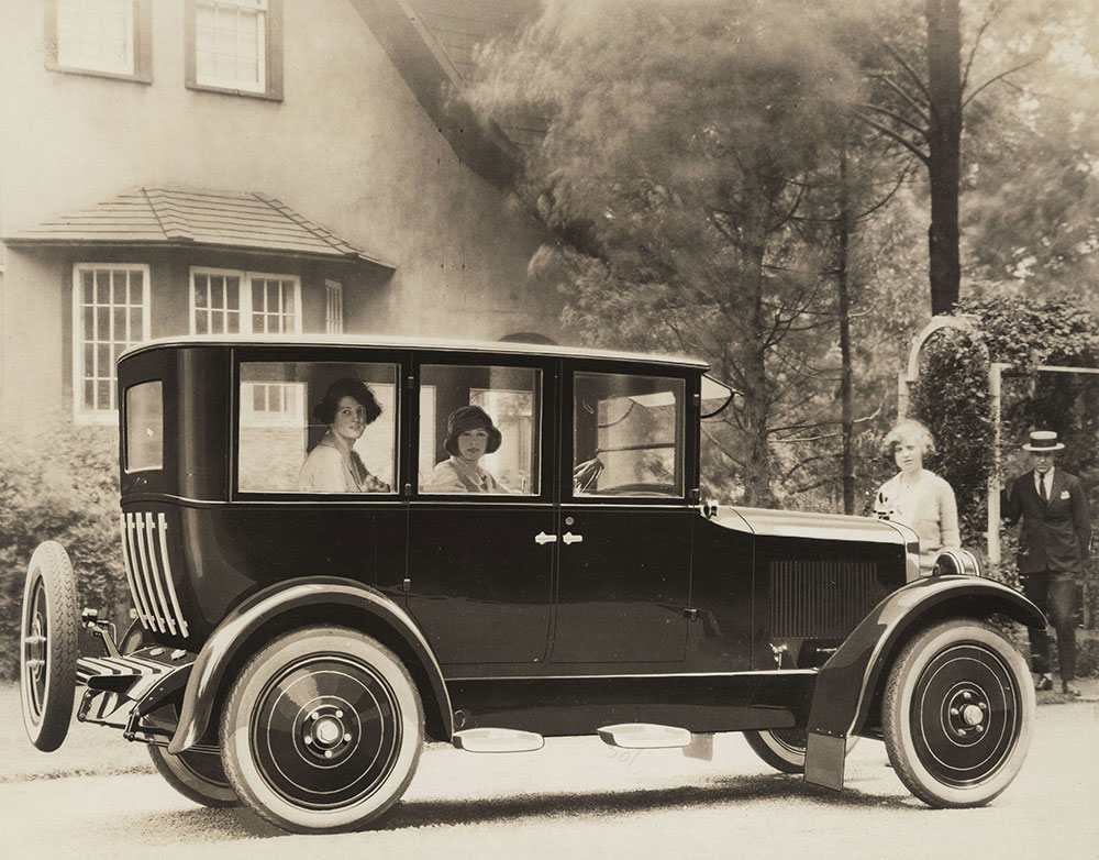 Cleveland - 1924  4 door special