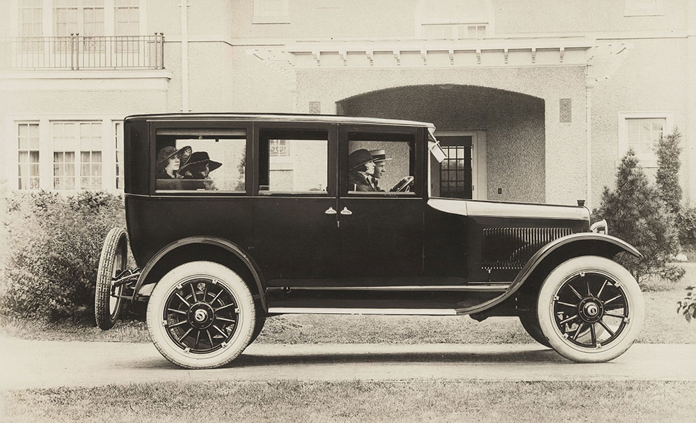 1919 Cleveland Sedan