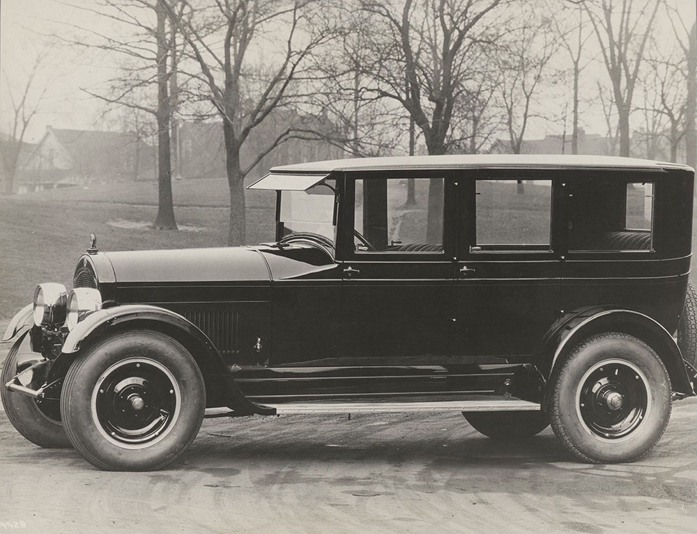 Cole - 1925  5 passenger sedan.