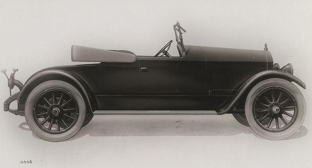 Cole Eight - 1918  Model 871 Roadster