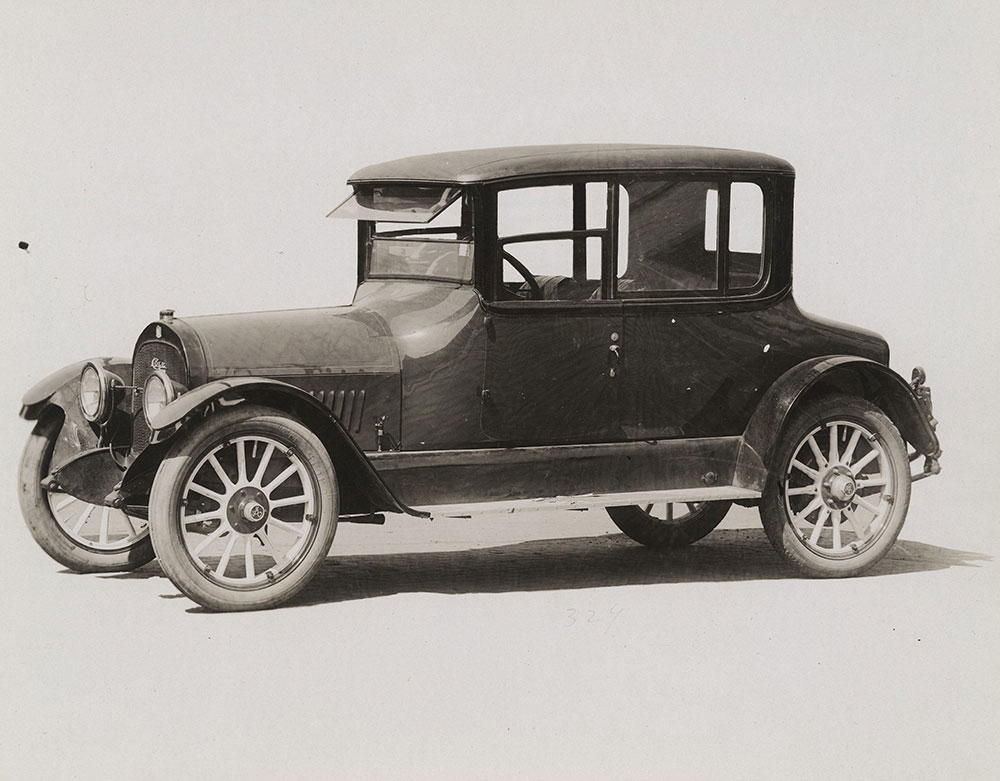 Cole Eight - 1917  Model 863  Tour Coupe