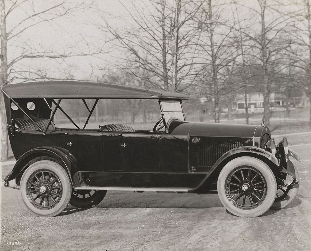 Cole Touring Sedan - 1919