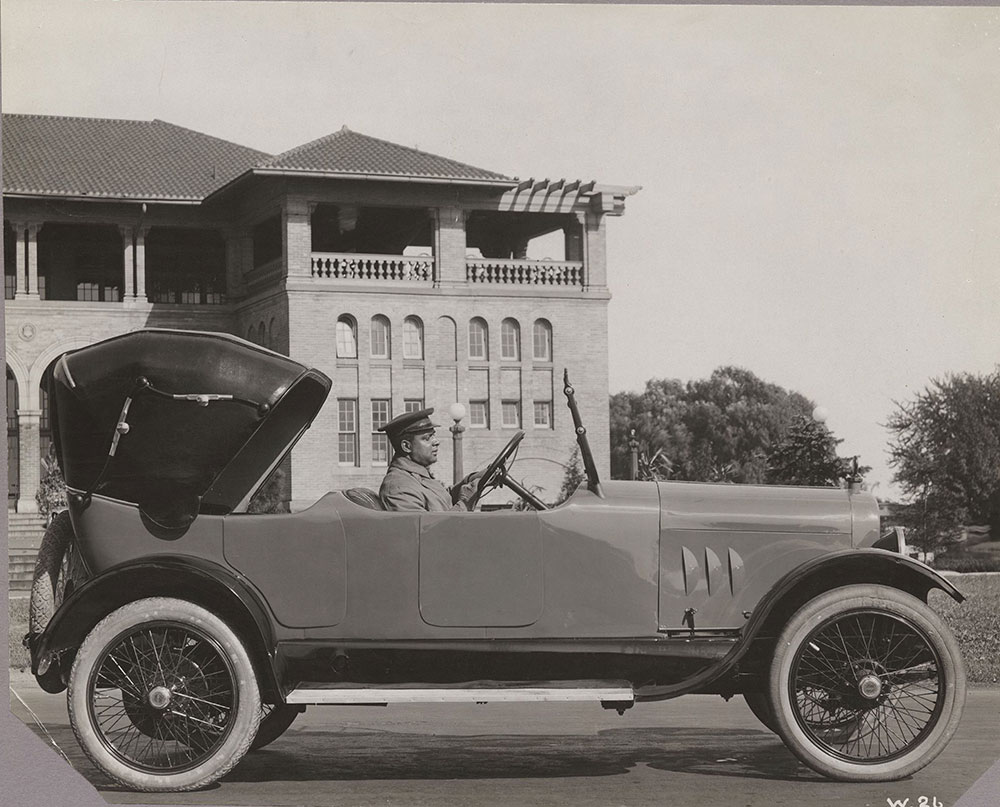 Columbia Six Four- Passenger Sport Model, with Victoria Top. 1918