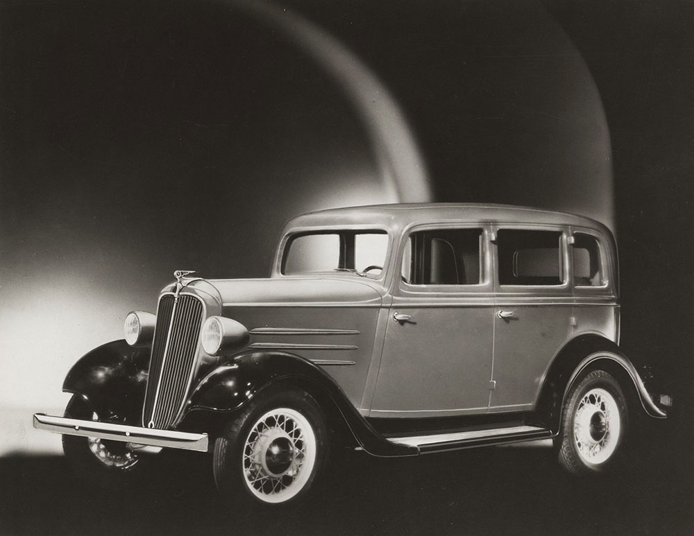 Continental De Luxe 4-Door Sedan- 1934