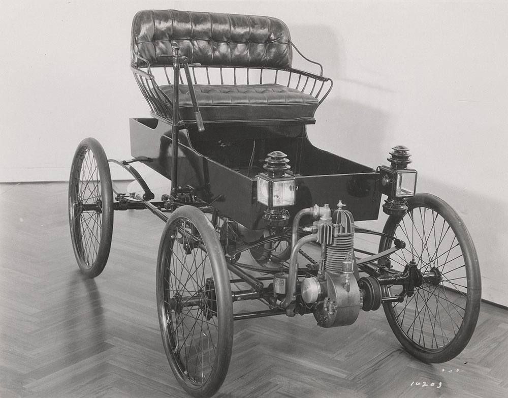 Crestmobile 1901