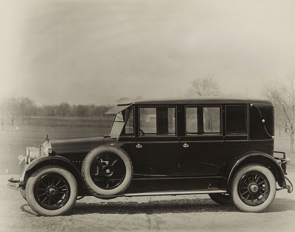 The Cunningham Car, Style No. 125A, Model V4, 1922. Inside Drive Limousine