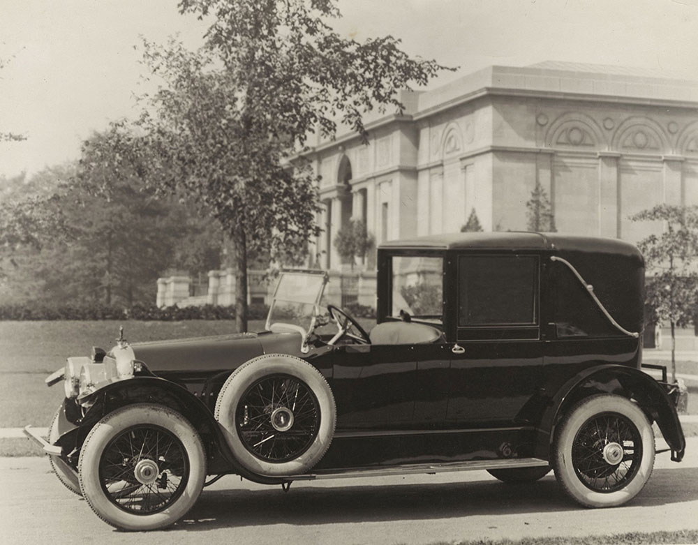 The Cunningham Car, Style No. 86A, Model V, 1922. Landaulet