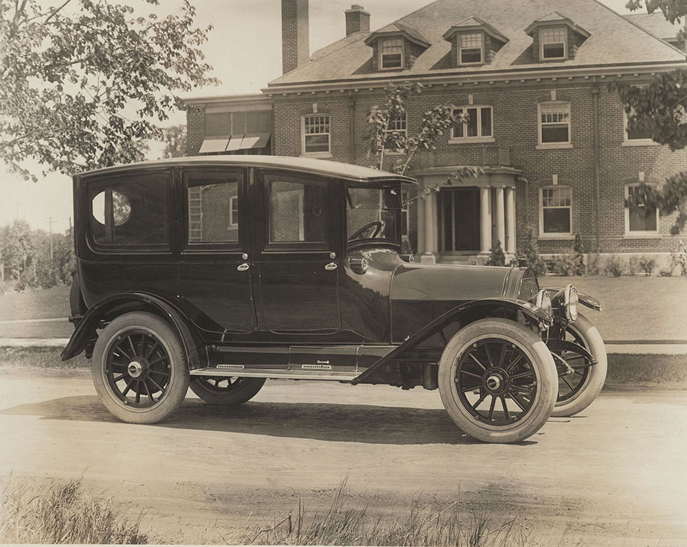 The Cunningham Car, Style No. 947, Model M, 1913. LIMOUSINE
