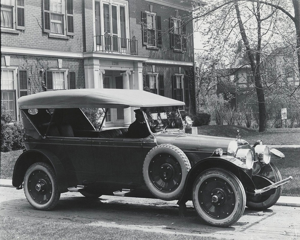 The Cunningham Car. Model V Touring car
