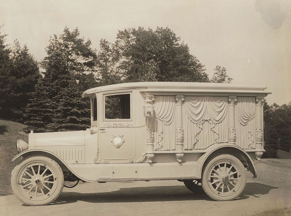 The Cunningham Car, Style No. 981, Model R, 1913. Hearse