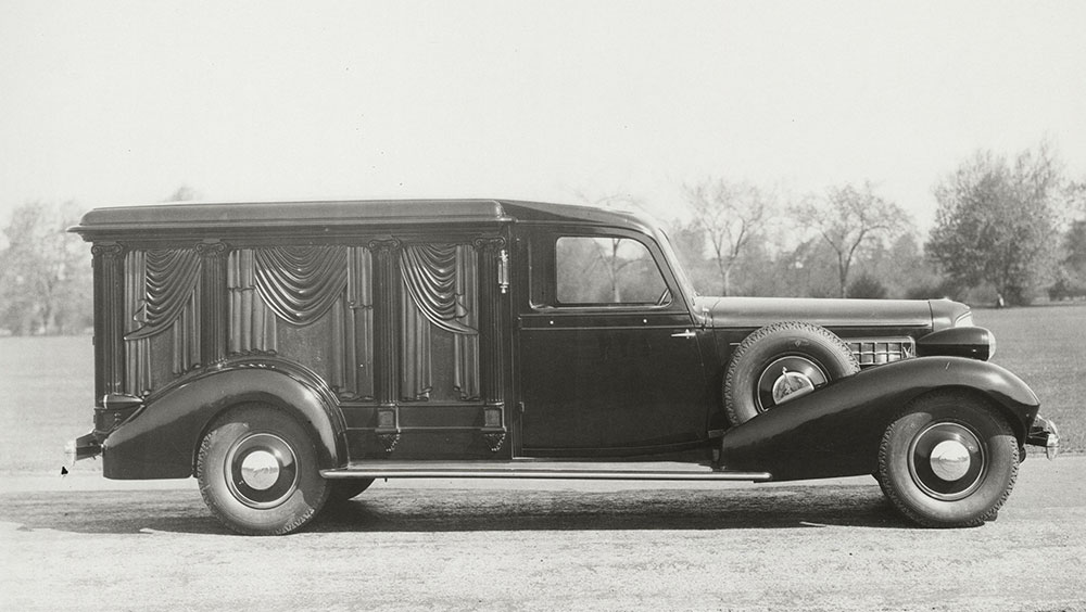 Cunningham carved panel hearse, on Cadillac chassis. 1935