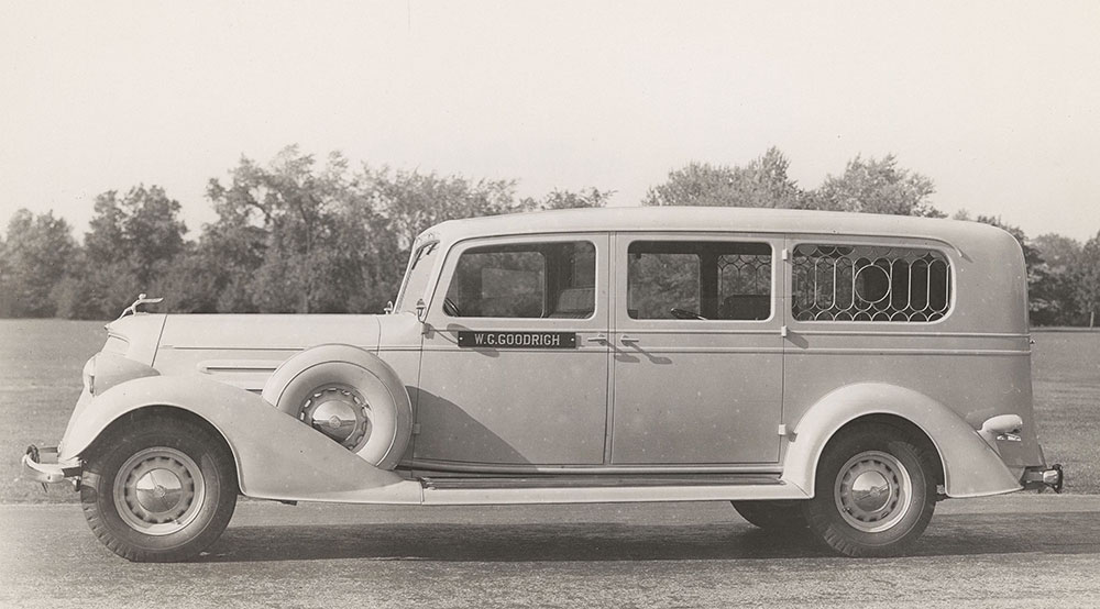 The Cunningham Car, Style No. 354 A, Oldsmobile Chassis, 1934.
