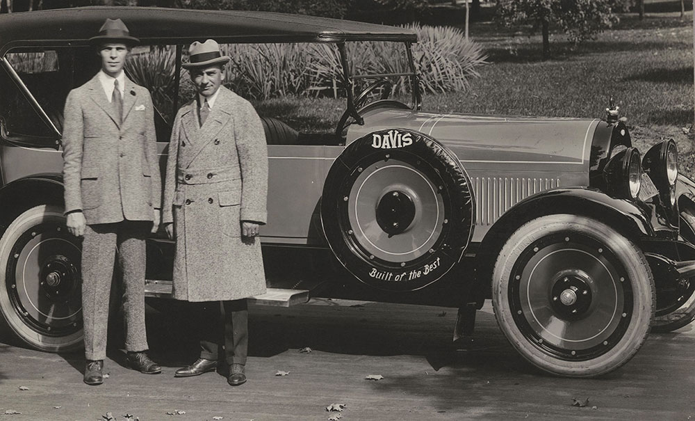Davis Phaeton (touring car) - 1922.