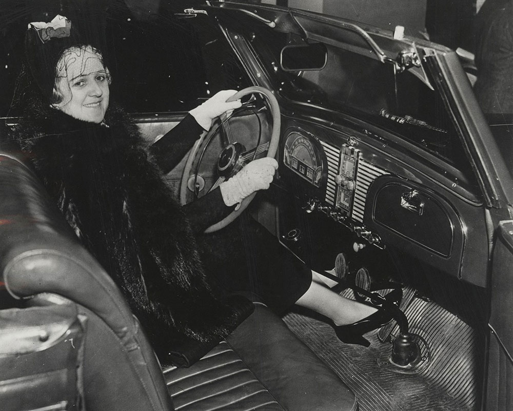 De Soto. 1938 convertible coupe. Mme. Elizabeth Rothberg, famous Metropolitan Opera Star.