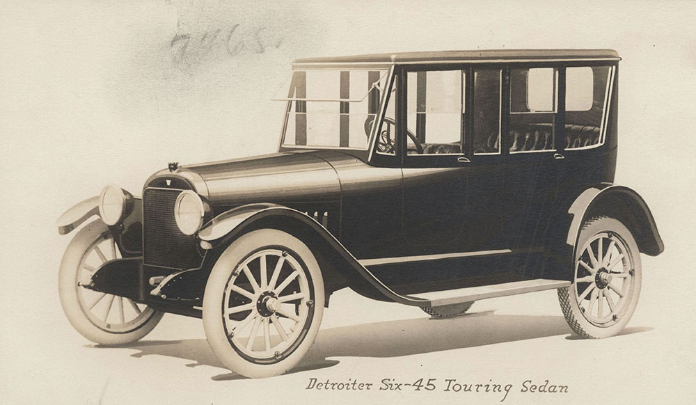 Detroiter Six-45 Touring Sedan.