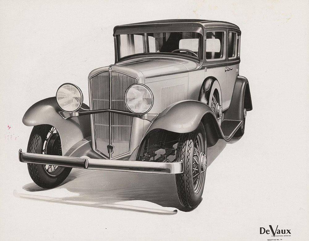De Vaux 6-75, 1931. Front view of 4-door sedan
