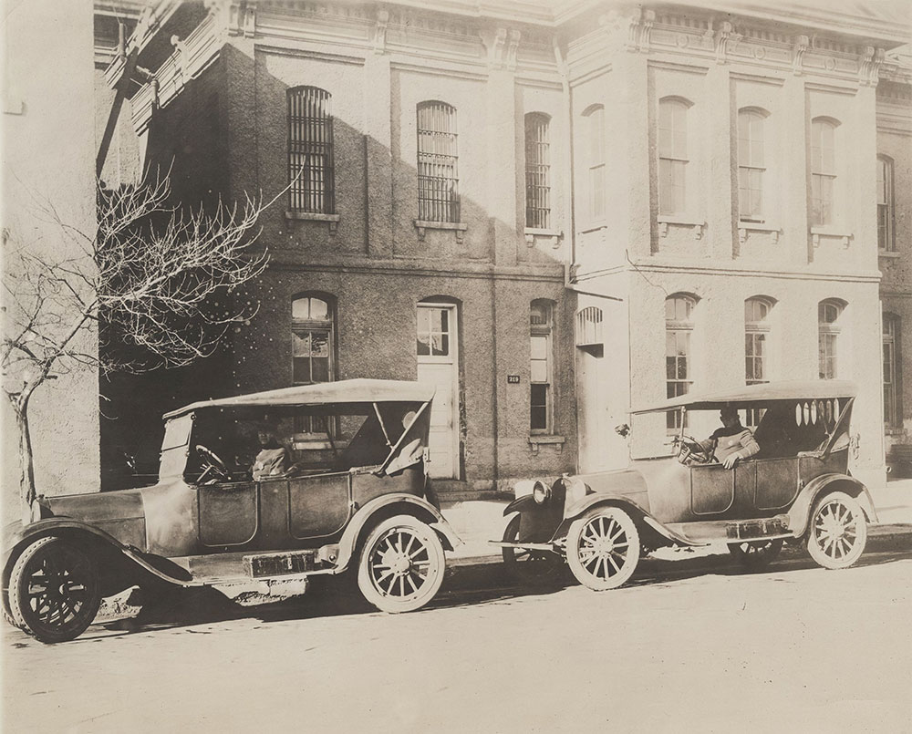 Dodge touring cars: 1922