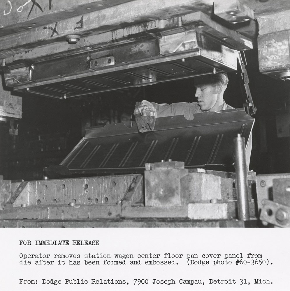 Dodge 1961 Station Wagon center floor pan