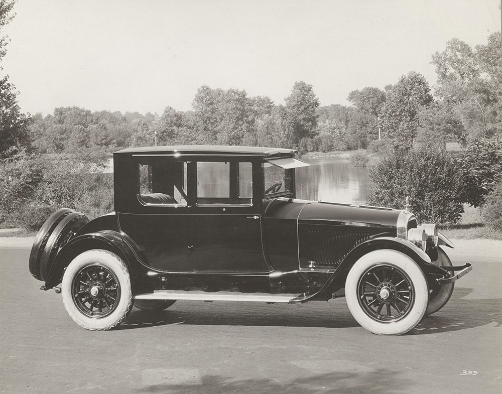 Dorris Model 6-80 Standard 4-passenger coupe: 1922