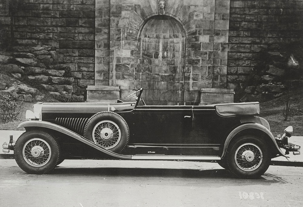 Duesenberg Model J with Rollston convertible Victoria: 1931