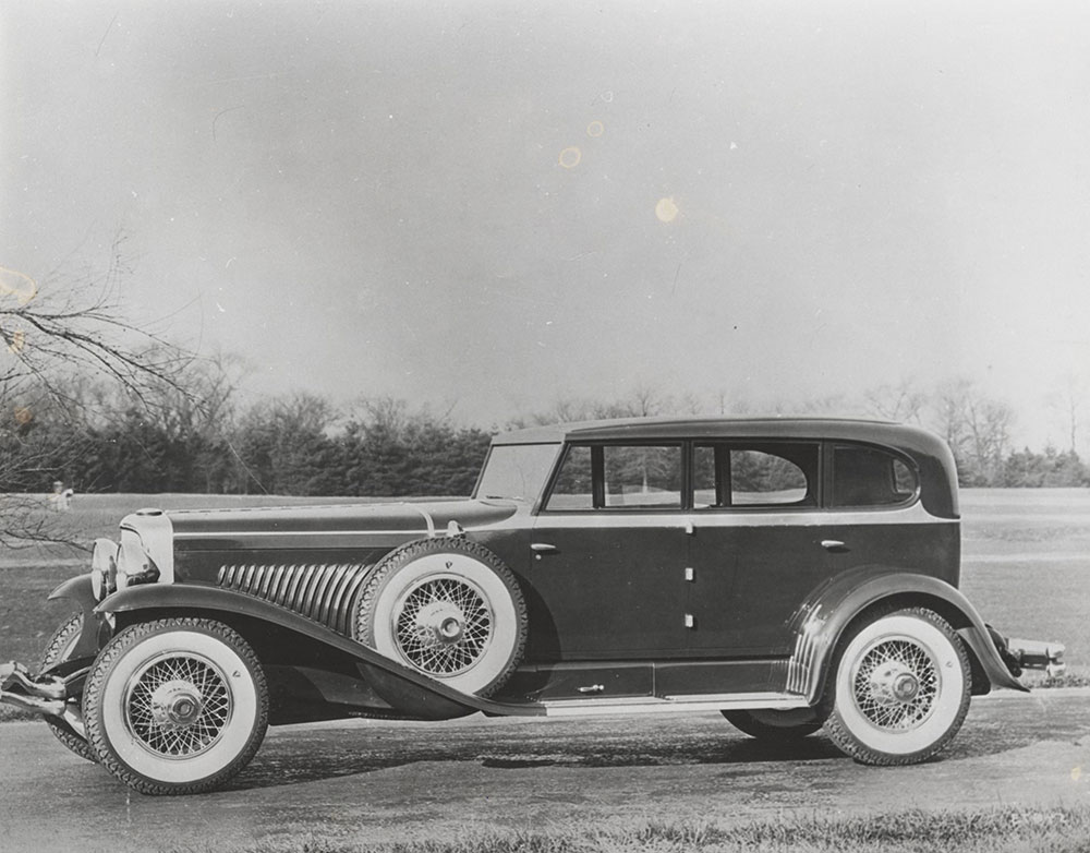 Duesenberg Model J sedan with Murphy 