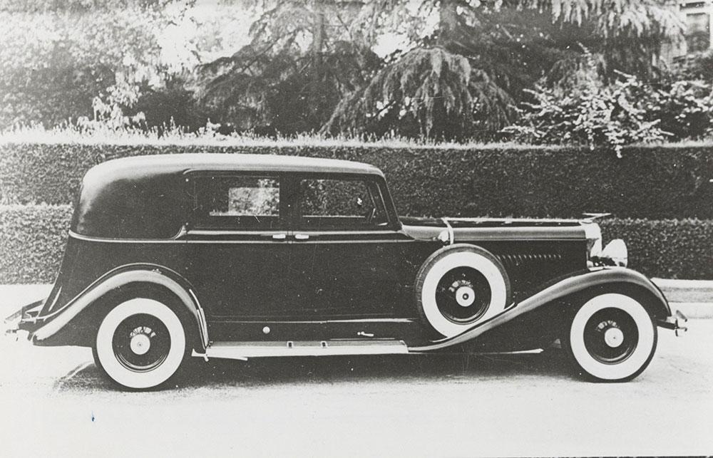 Duesenberg Model J limousine, bodywork by Willoughby which was later restyled by Bohman and Schwartz
