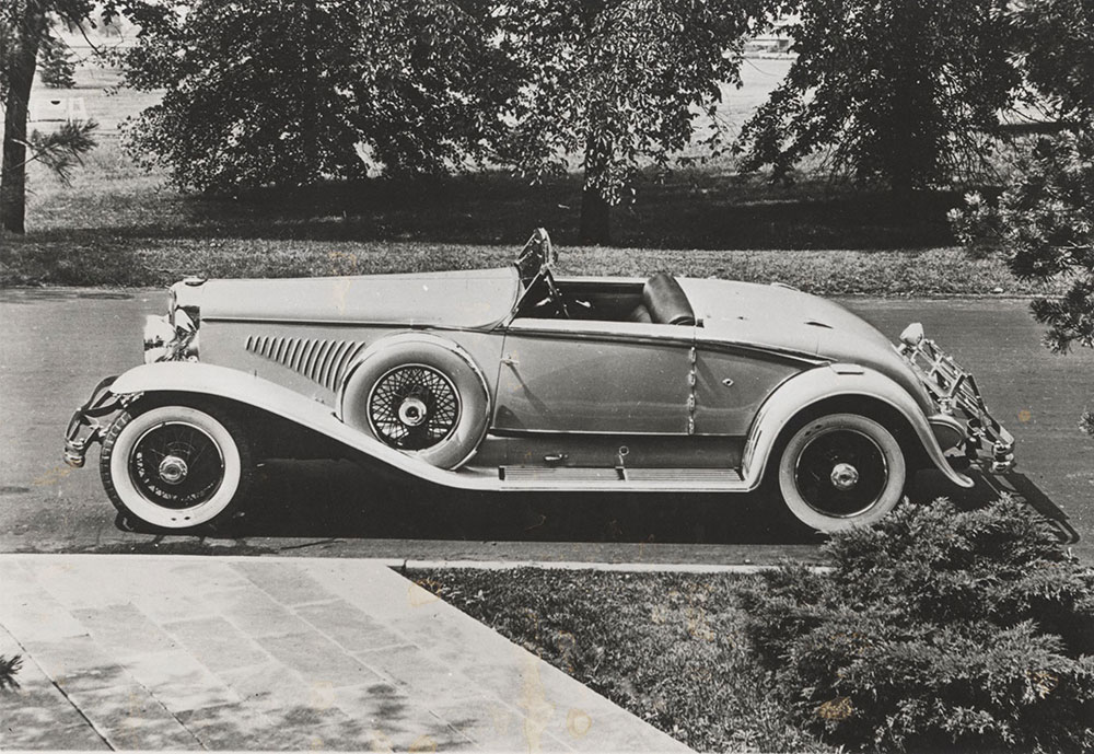 Duesenberg Model J convertible, with Walker La Grande body: 1935